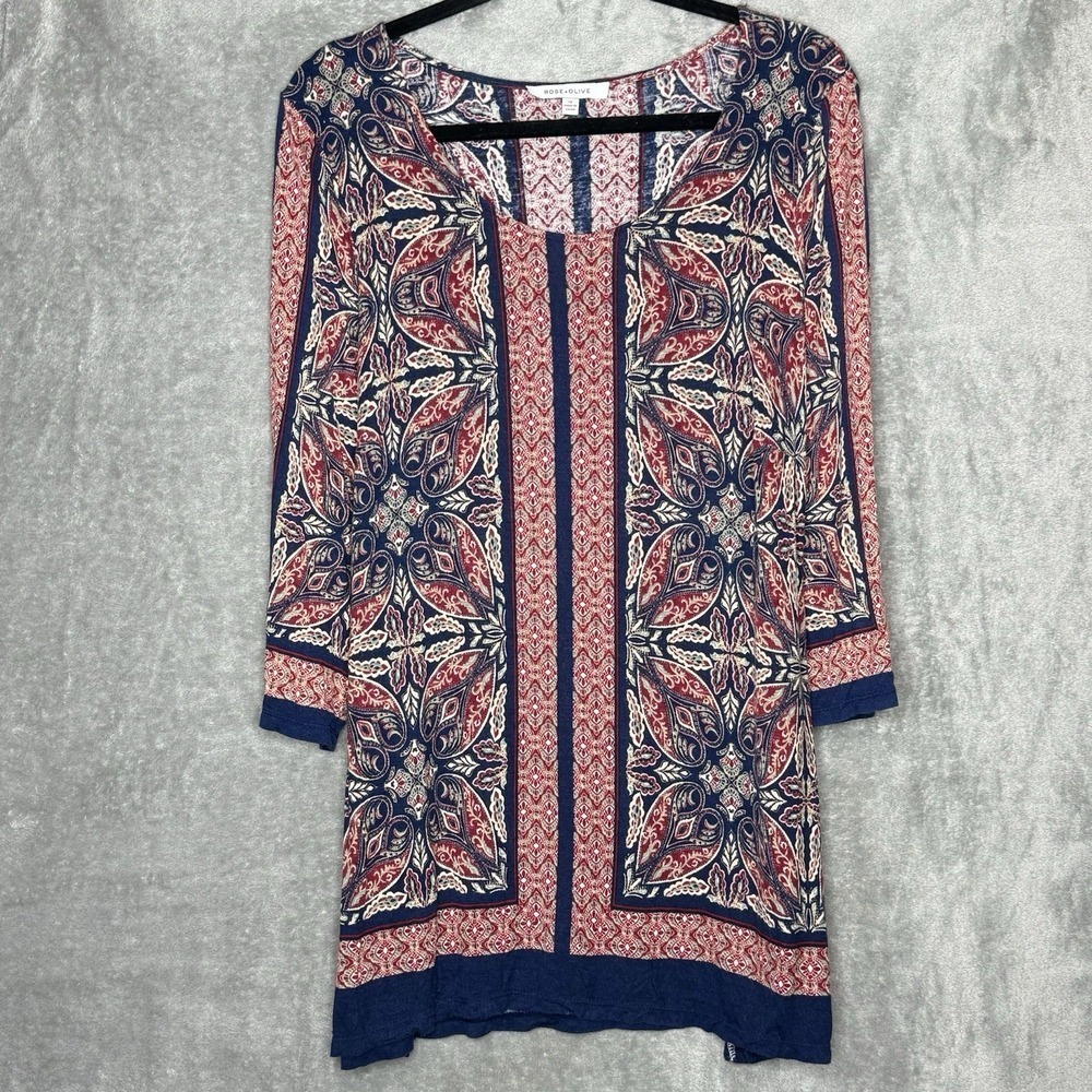 Rose & Olive 1X Shirt Top Red Navy Blue Paisley 3/4 Sleeve Scoop Neck Stretch